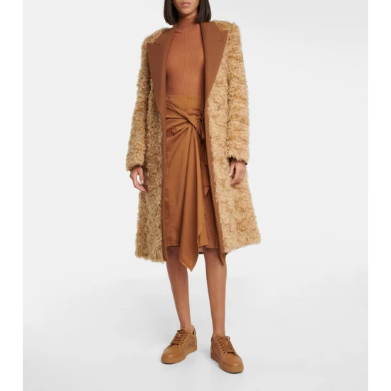 Christian Louboutin Fun Vieira Leather Sneakers 1 Christian Louboutin Fun Vieira Leather Sneakers