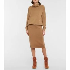 Christian Louboutin Dakita Lug 70 Leather Ankle Boots