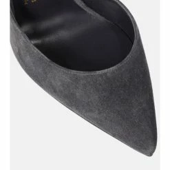 Christian Louboutin Iriza 100 Suede Pumps -Christian Louboutin Sales unnamed file 2618