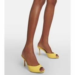 Christian Louboutin Me Dolly Patent Leather Mules -Christian Louboutin Sales unnamed file 33