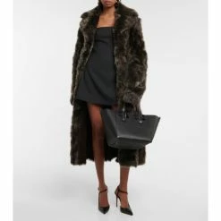 Christian Louboutin Cabachic Small Leather Tote -Christian Louboutin Sales unnamed file 605