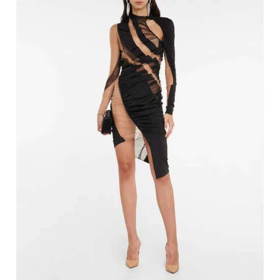 Christian Louboutin Nudes Hot Chick Leather Pumps 1 Christian Louboutin Nudes Hot Chick Leather Pumps